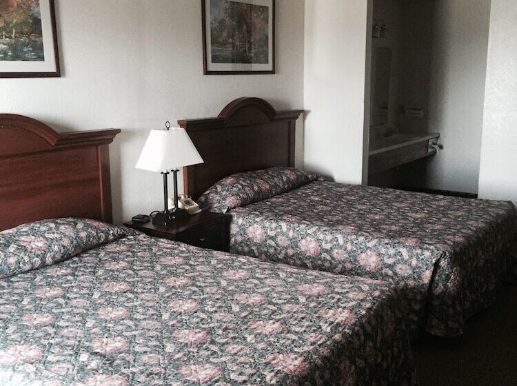 فندق على الطريق Country Inn Bolivar