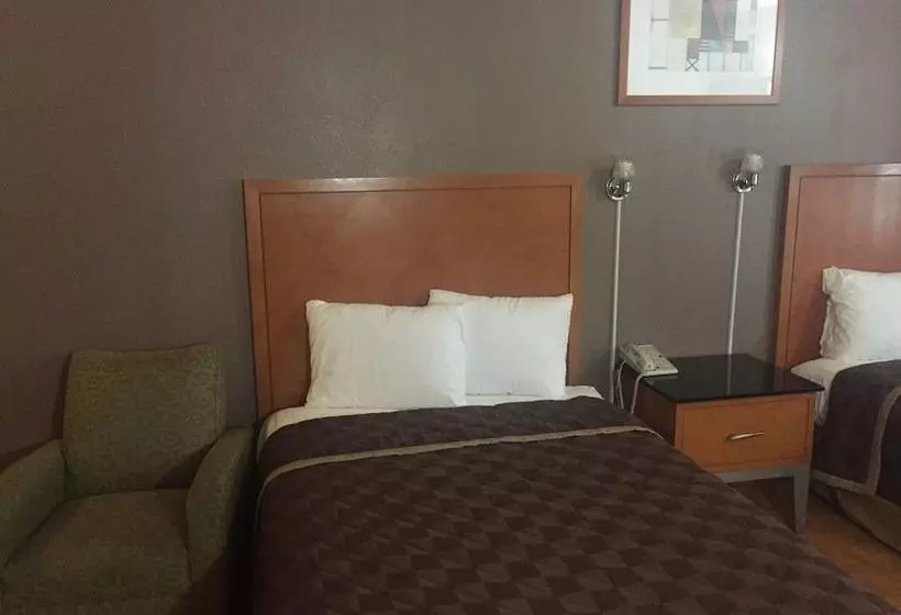 Motelli Executive Inn And Suites