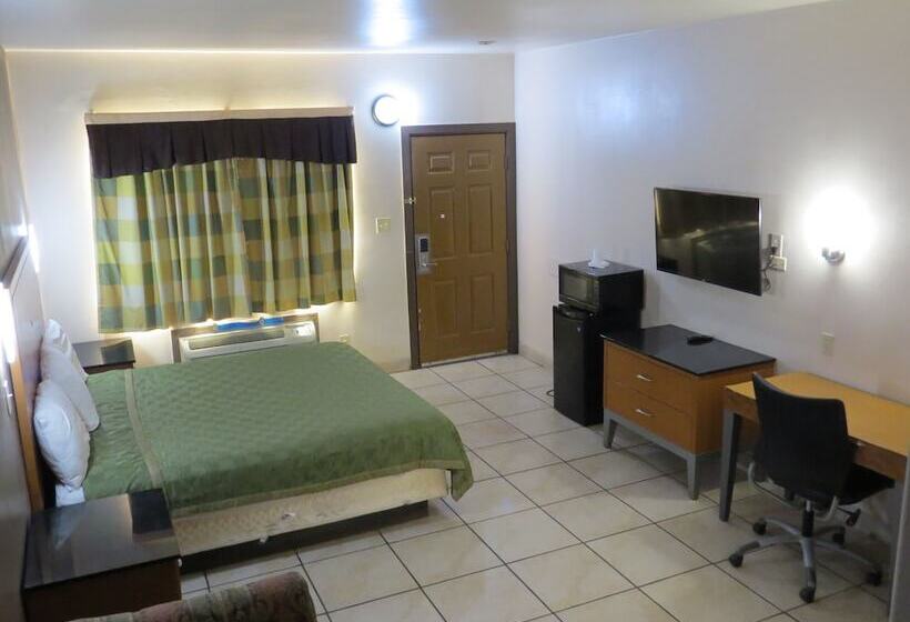 Motel Executive Inn And Suites