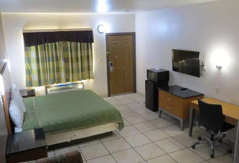 Motelli Executive Inn And Suites