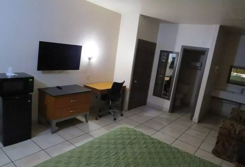 Motelli Executive Inn And Suites