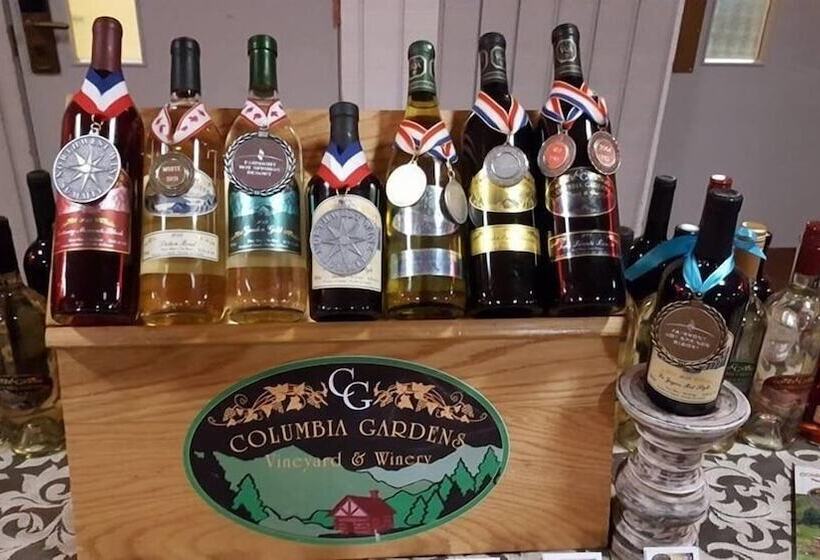 ペンション Columbia Gardens Winery And Grape Escape Guesthouse