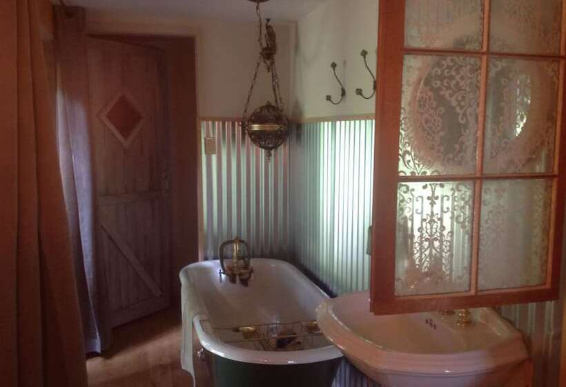 ペンション Columbia Gardens Winery And Grape Escape Guesthouse