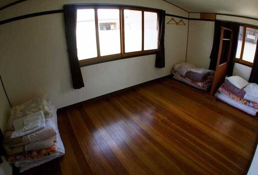 פנסיון Guesthouse Iori