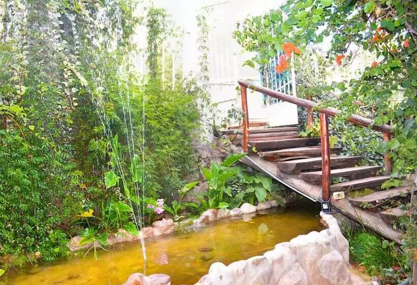 پانسیون Pirwa Urubamba Guest House