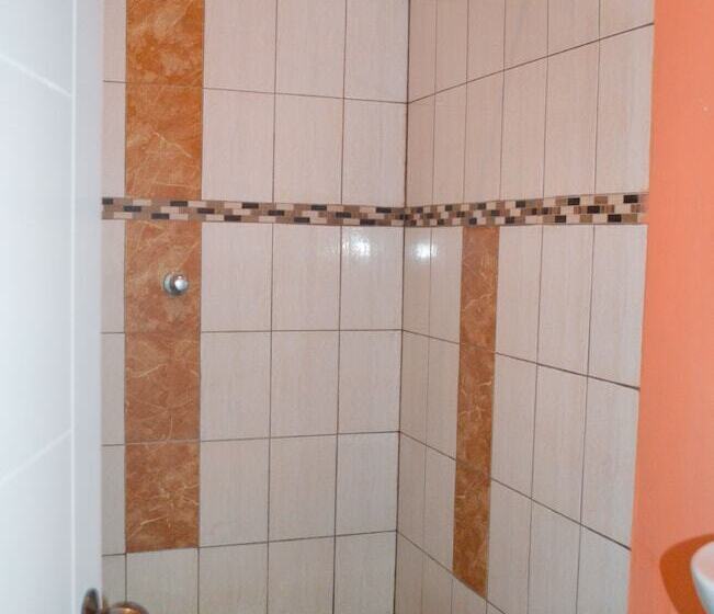 پانسیون Pirwa Urubamba Guest House