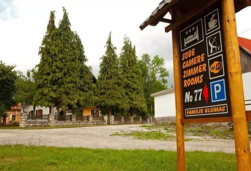 Majatalo Plitvice Rooms Family Glumac