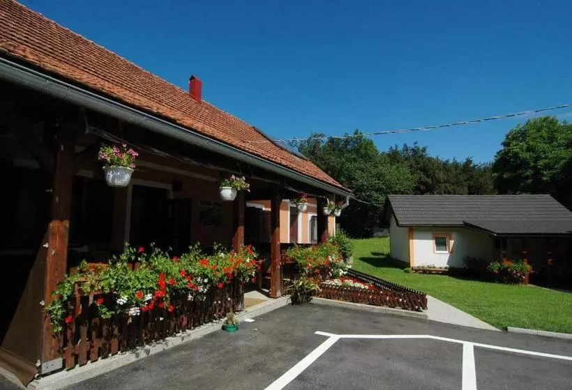 Majatalo Plitvice Rooms Family Glumac