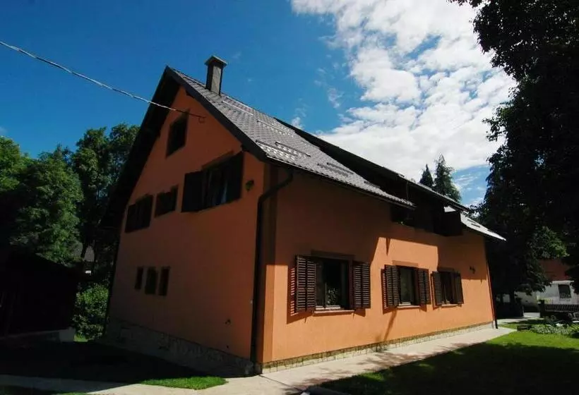 Majatalo Plitvice Rooms Family Glumac