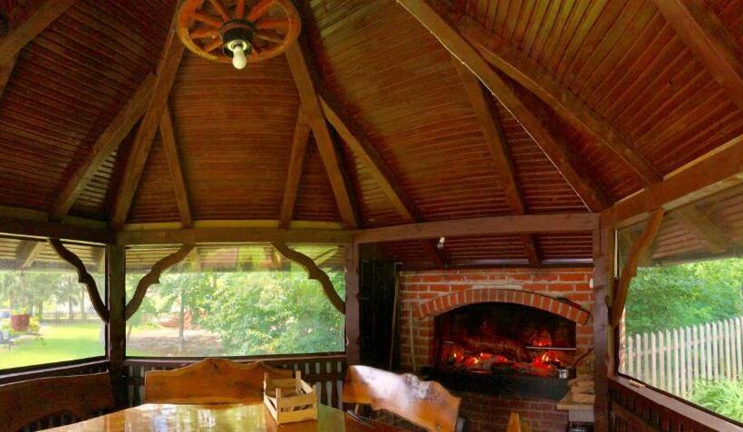 بنسيون Plitvice Rooms Family Glumac