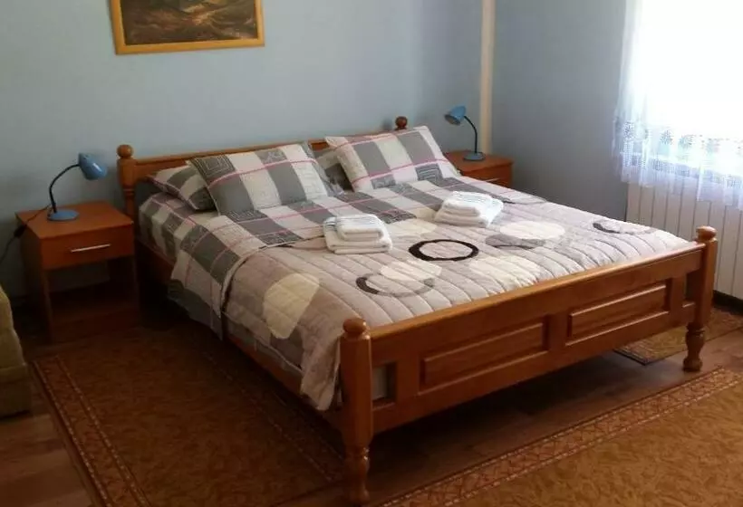 Majatalo Plitvice Rooms Family Glumac