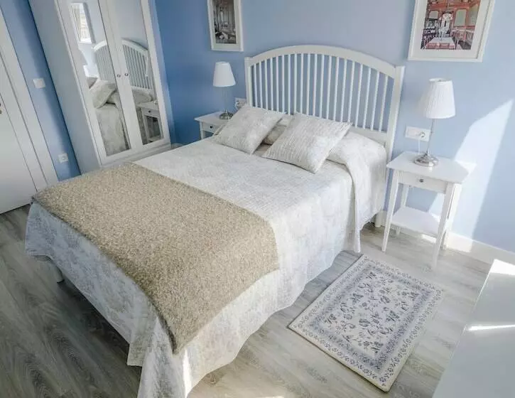 ペンション Villa Idalina