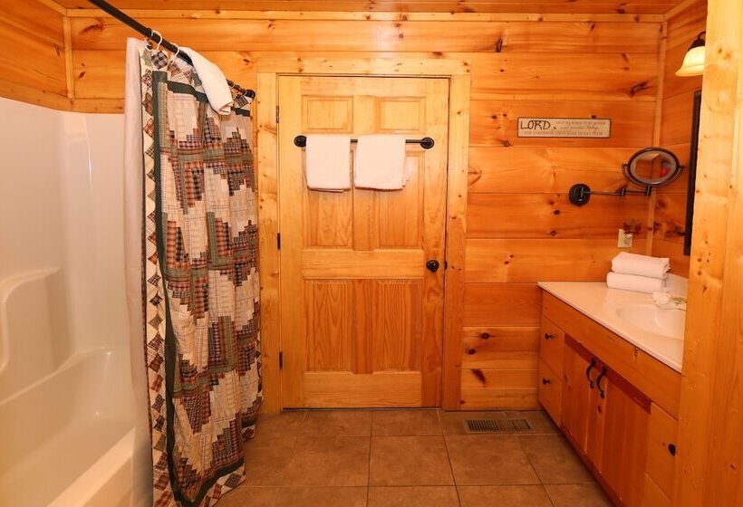 Skinny Dippin 1 Br Cabin By Redawning