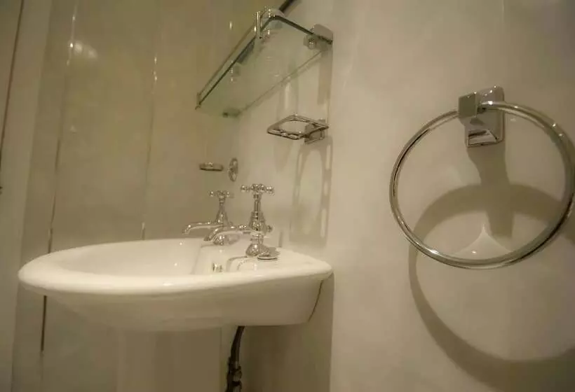 Valhalla B&b