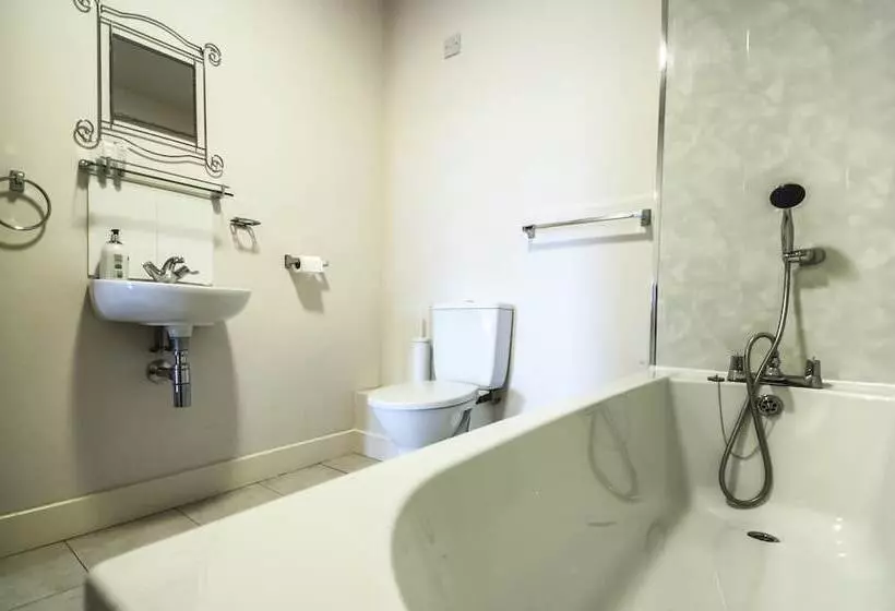 Valhalla B&b