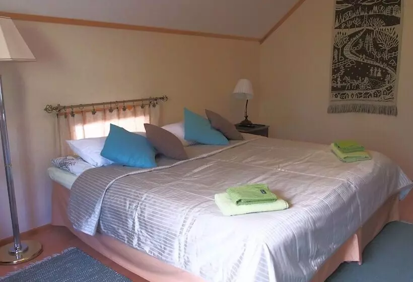 Yli Kaitalan Lomamökit