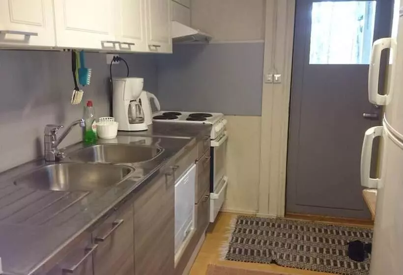 Yli Kaitalan Lomamökit