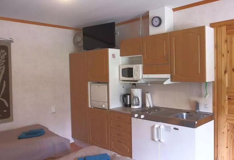 Yli Kaitalan Lomamökit