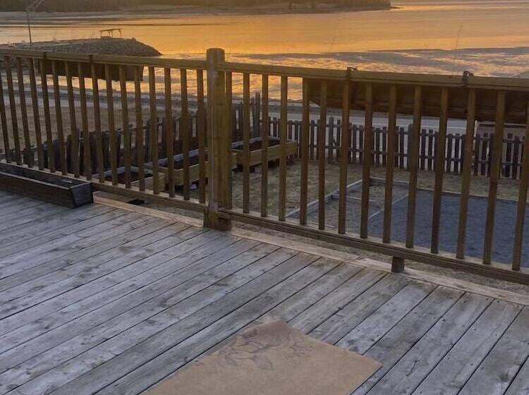 הוסטל La Secousse