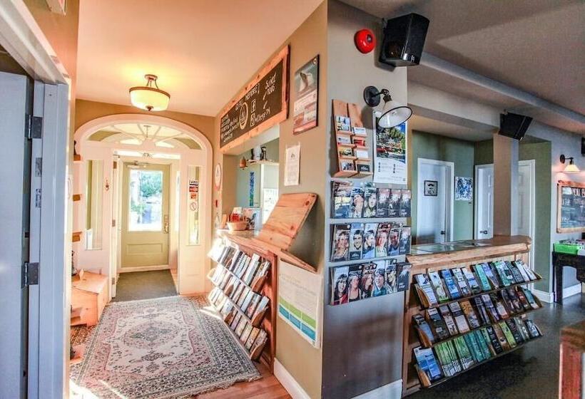 הוסטל La Secousse