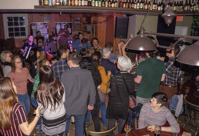 הוסטל La Secousse