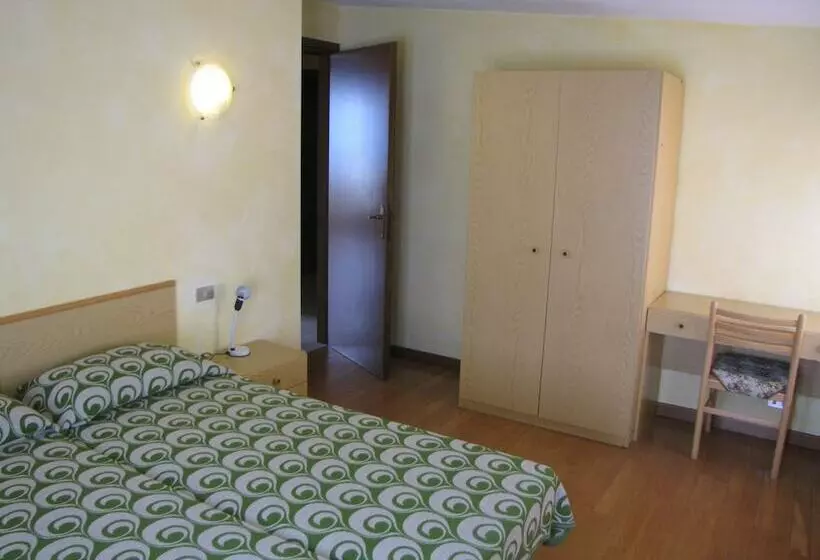 簡易ホテル Casa Alkea