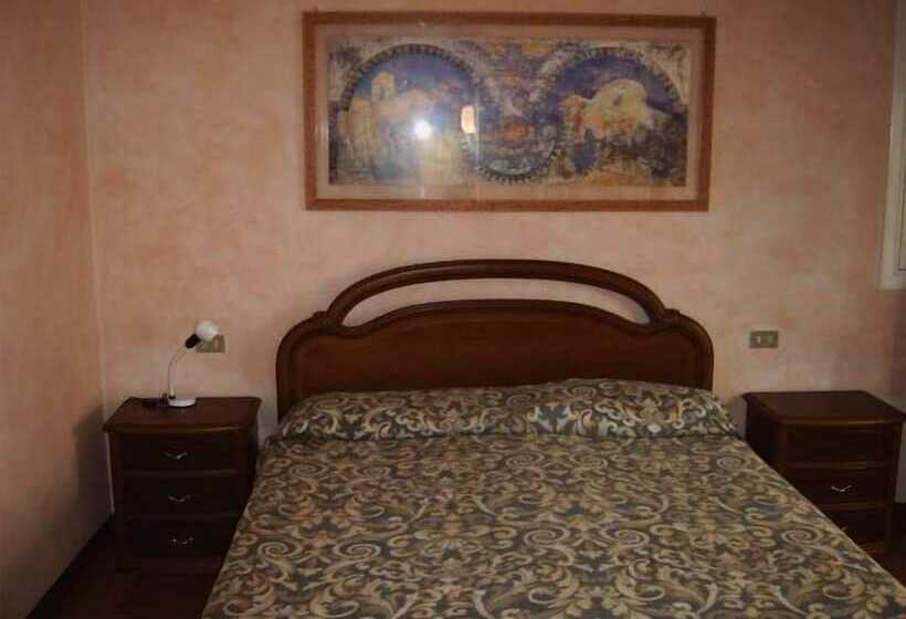 簡易ホテル Casa Alkea