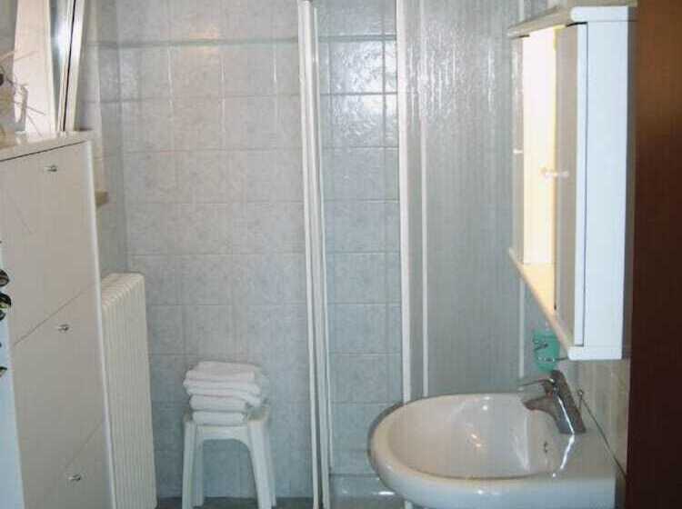 簡易ホテル Casa Alkea