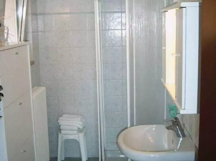 簡易ホテル Casa Alkea