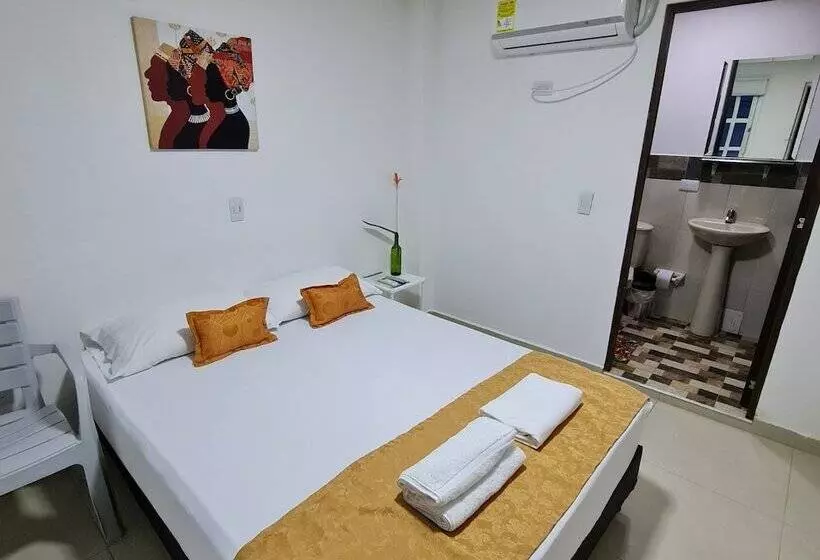 簡易ホテル Ecohotel Linda Judith