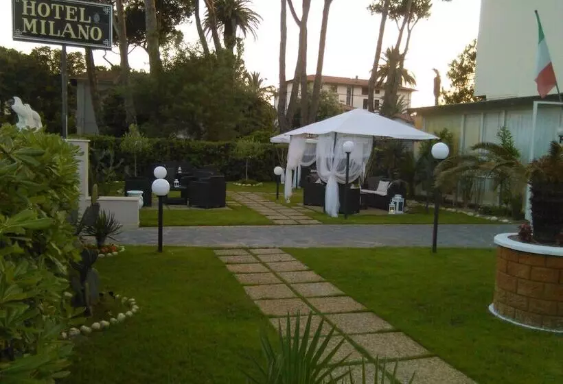 ホテル Milano