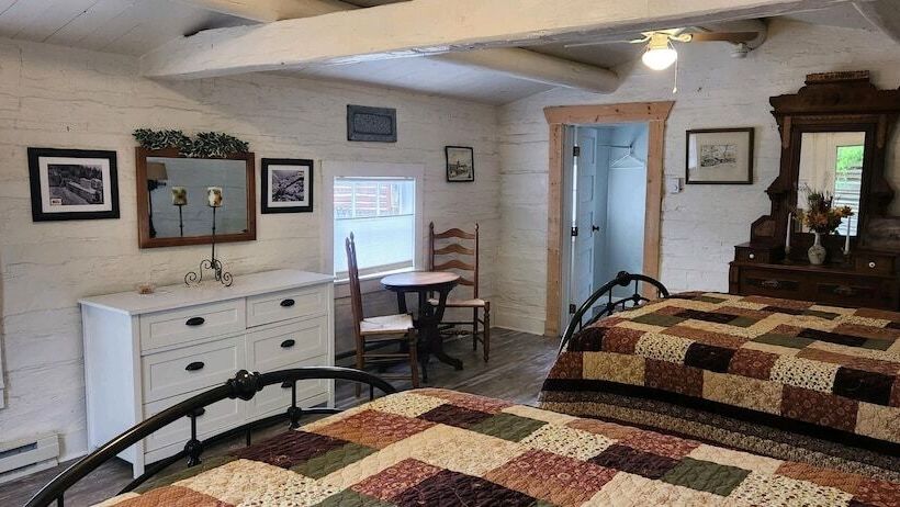 בית מלון כפרי Nevada City