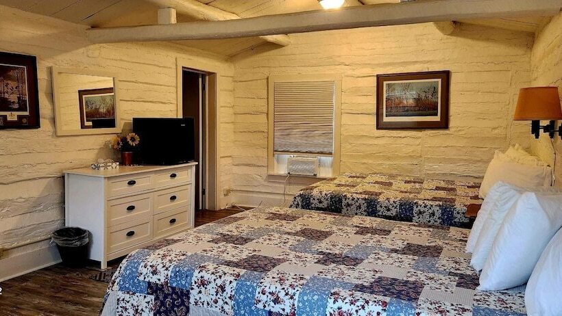 בית מלון כפרי Nevada City