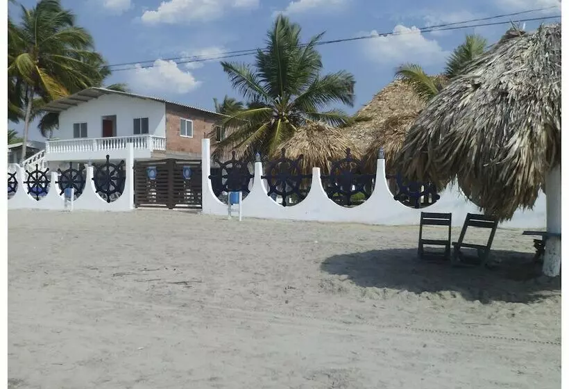 هتل Playa Dorada