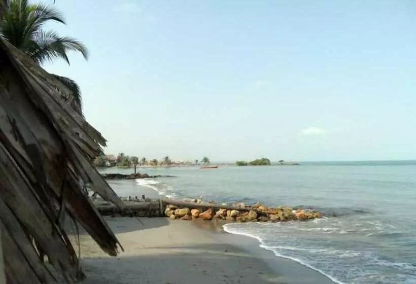 هتل Playa Dorada