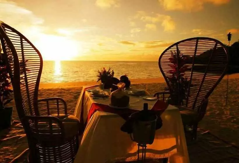 هتل Playa Dorada