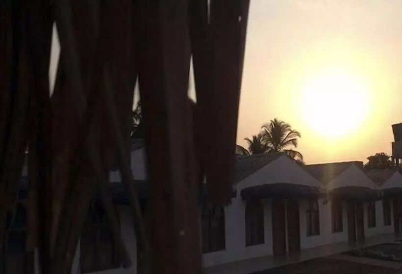 هتل Playa Dorada