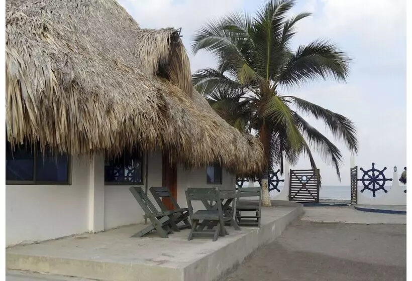 هتل Playa Dorada