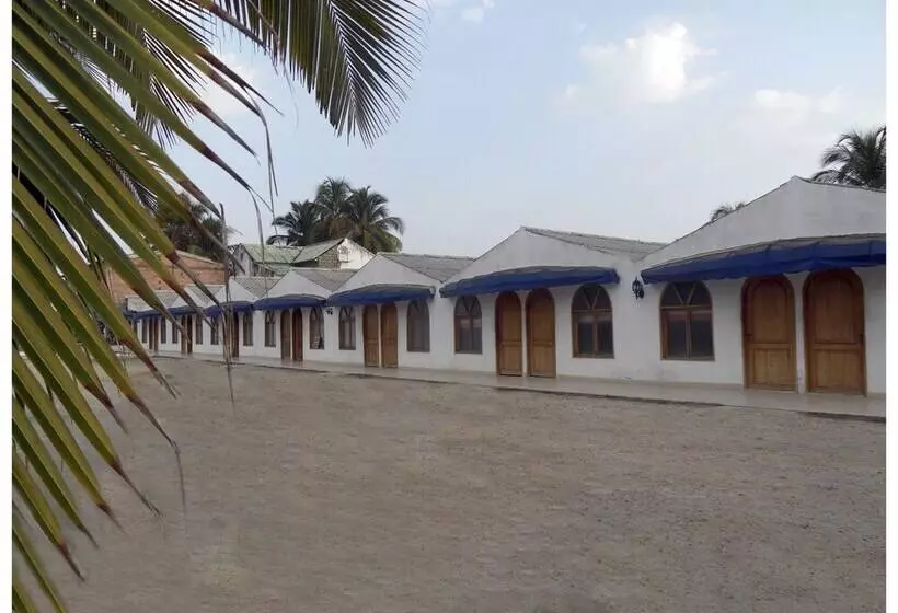 هتل Playa Dorada