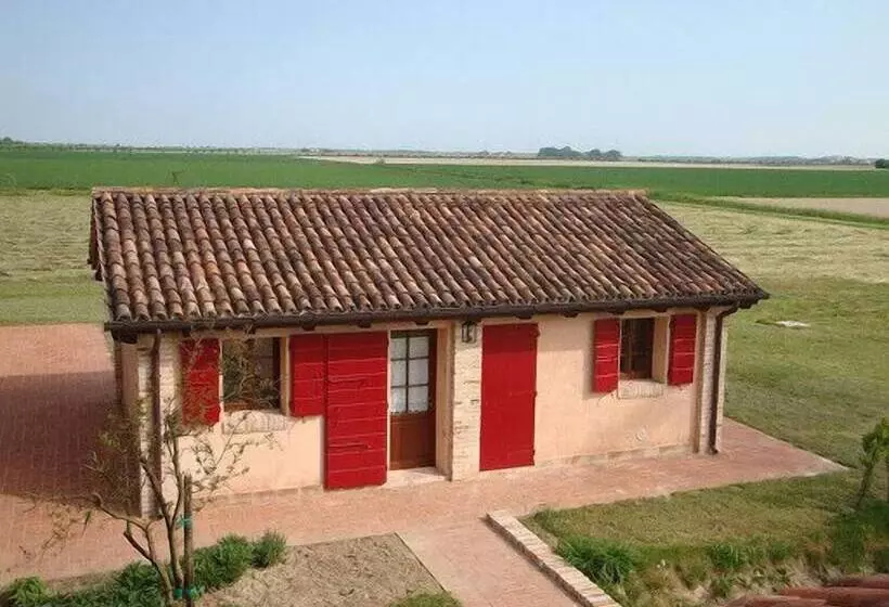 Maaseutuhotelli Agriturismo Ca  Lealtà