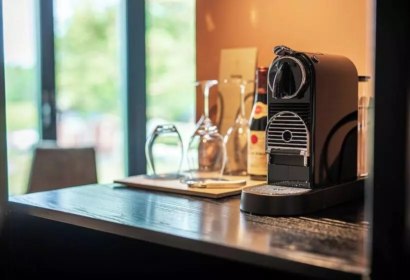 ホテル Stufvenäs Gästgifveri