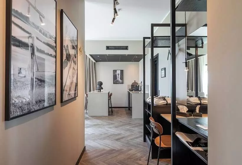 ホテル Stufvenäs Gästgifveri