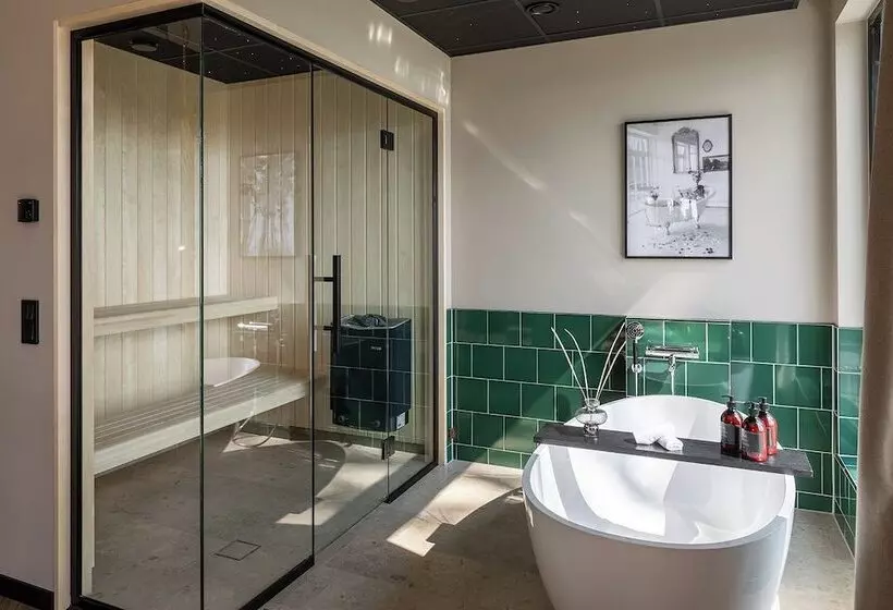 ホテル Stufvenäs Gästgifveri