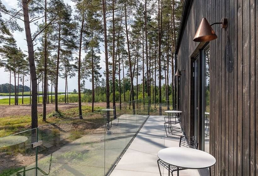 Отель Stufvenäs Gästgifveri