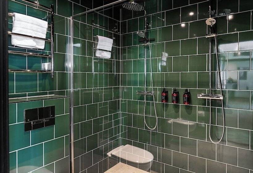 Отель Stufvenäs Gästgifveri