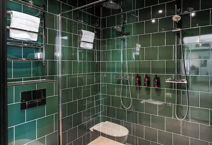 ホテル Stufvenäs Gästgifveri