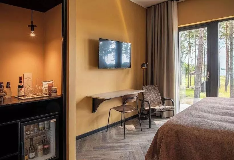 ホテル Stufvenäs Gästgifveri