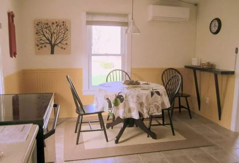 ペンション Dancing Tree Guest Suite