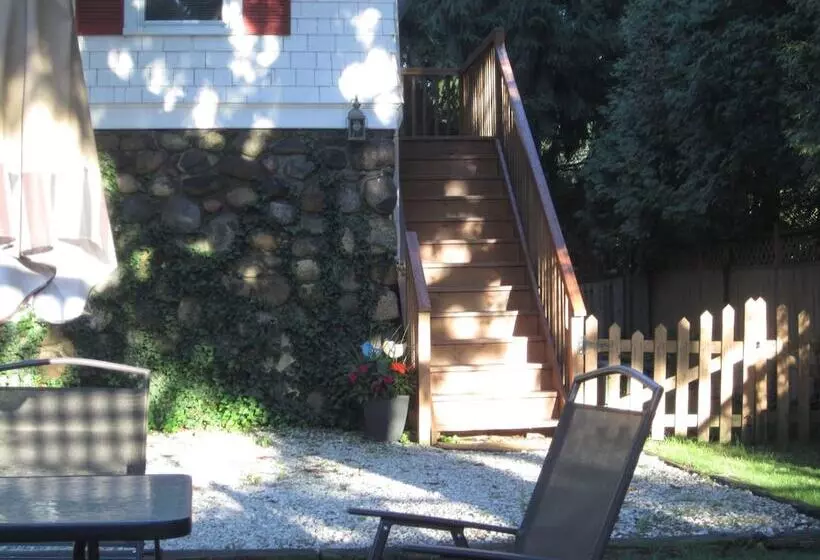 ペンション Dancing Tree Guest Suite