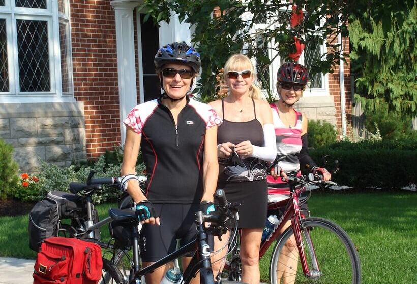 Robinsong Bed And Breakfast